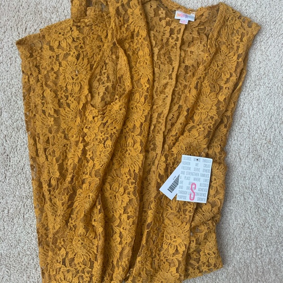 Lularoe Lace Joy - Picture 1 of 3